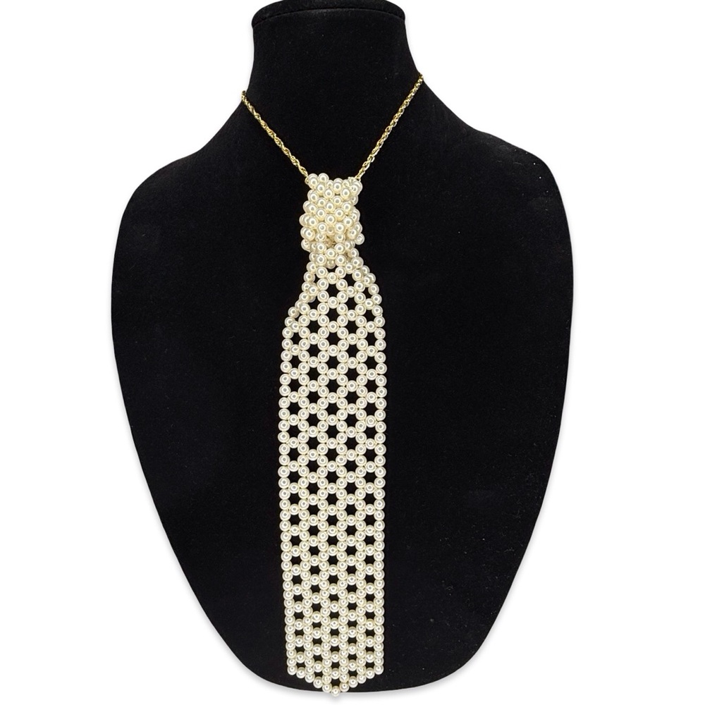Vintage Faux Pearl Necktie - Picture 2 of 6